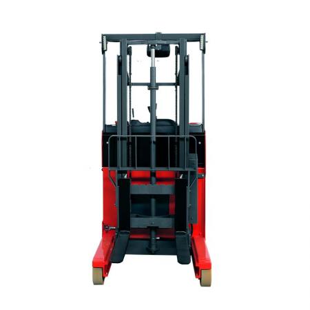 stand on type reach truck